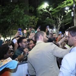 Elenco de Superman no Rio de Janeiro durante evento no Cine Odeon