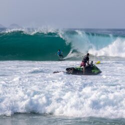 Gigantes de Nazaré Rio